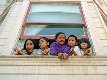 Cinco de Mayo in the Mission