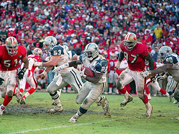 Emmitt Smith through the hole